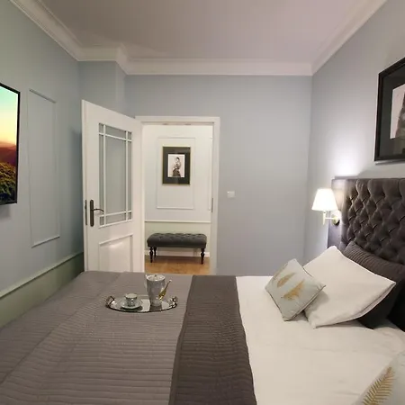 Апартаменты Dworcowa 13 *