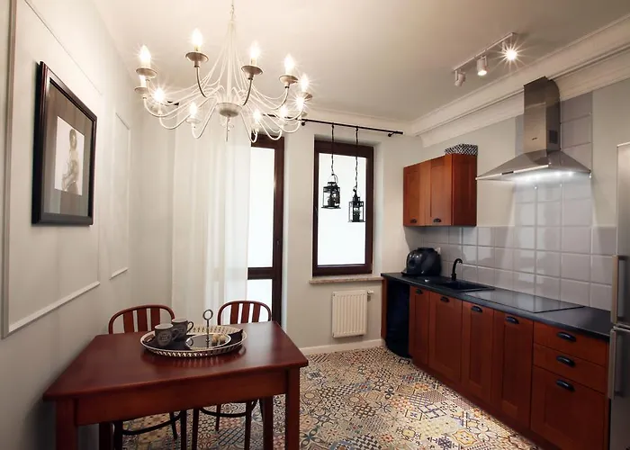 Dworcowa 13 * Быдгощ